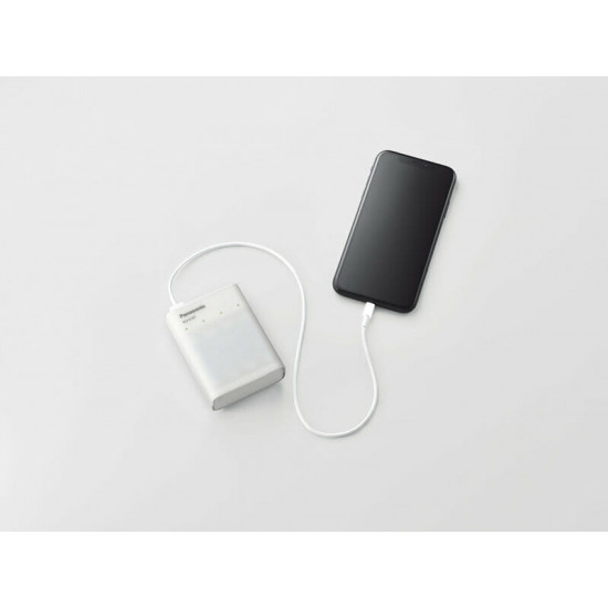 Зарядний пристрій Panasonic Eneloop ready USB in/out з функцією Power Bank + AA 2000 mAh