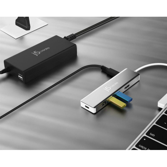 Мережевий зарядний пристрій J5create Super Charger 100W Black (JUP2290C-EN)