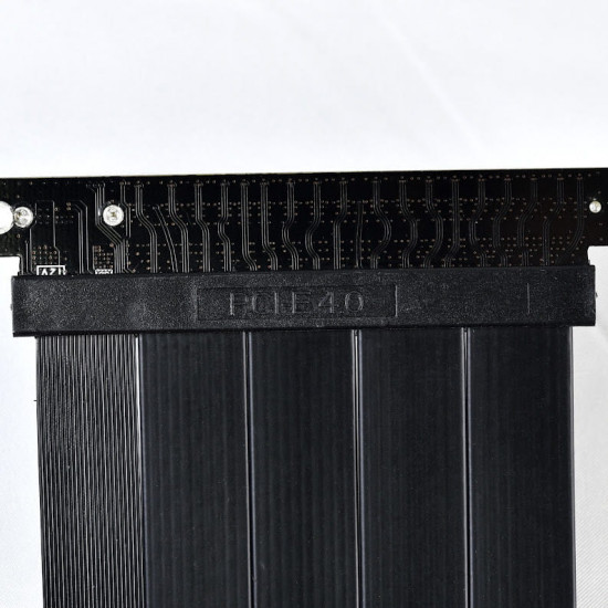Райзер для відеокарти LIAN LI PCIe 4.0 RISER CABLE 200mm (G89.PW-PCI-420)